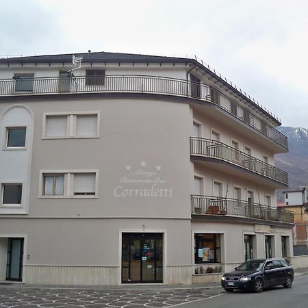 Albergo Corradetti Castel Di Sangro Zewnętrze zdjęcie
